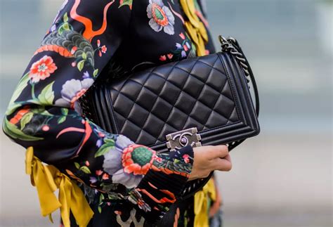 chanel boy handbag 2015|Your Definitive Shopping Guide to Chanel’s Iconic Boy Bag.